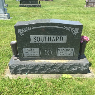 Double upright memorial headstone